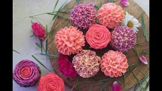 How to make Buttercream Flowers on cupcakes  Part 1  Cupcake Bouquet [upl. by Adnarem299]