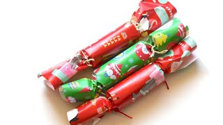 Easy DIY Christmas Crackers Tutorial [upl. by Dedie]