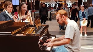 BOHEMIAN RHAPSODY Piano Performance at Rome Airport Passengers are shocked 😮 [upl. by Mateusz]