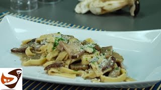 Pasta ai funghi porcini o champignon  primi piatti pasta with mushrooms recipe [upl. by Zoarah]