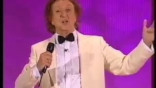 Ken dodd live singing Happiness [upl. by Ennaed]