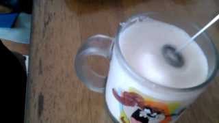 Aerolatte Review Frothing Cold Milk In Under 1 Minute [upl. by Karyn82]